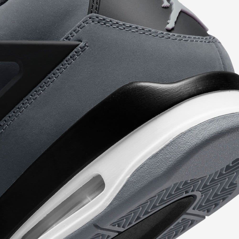 Air Jordan 4 “Infrared,”