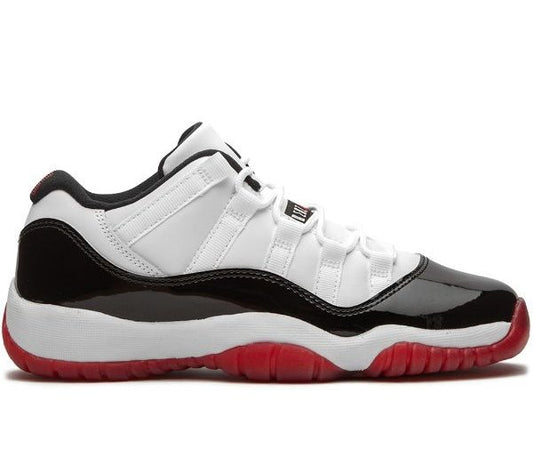 Jordan 11 Retro low Concord “Bred”