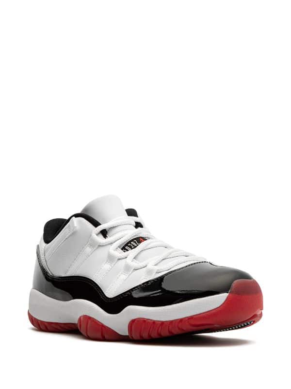 Jordan 11 Retro low Concord “Bred”